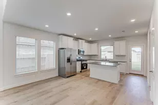 212 Rock Daisy Trl, Hutto, TX 78634 - Photo 6