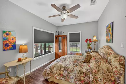 217 N Walnut Avenue N, Luling, TX 78648 - Photo 18