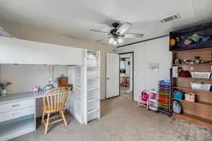 130 Zafiro Ln, Del Valle, TX 78617 - Photo 20