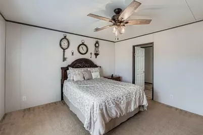 130 Zafiro Lane, Del Valle, TX 78617 - Photo 16