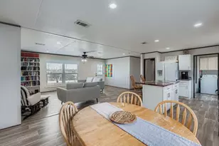 130 Zafiro Ln, Del Valle, TX 78617 - Photo 10