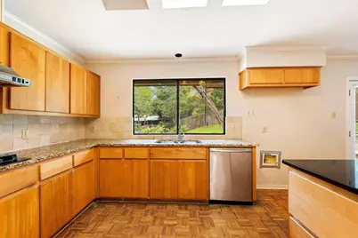 5504 Cedro Trail, Austin, TX 78731 - Photo 16