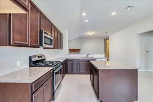 161 Mistflower Ln, Kyle, TX 78640 - Photo 12