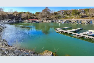 300 Errol Drive, Briarcliff, TX 78669 - Photo 36