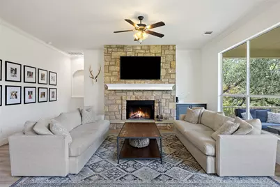 300 Errol Drive, Briarcliff, TX 78669 - Photo 10