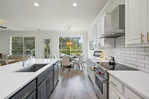 300 Errol Dr, Briarcliff, TX 78669 - Photo 2