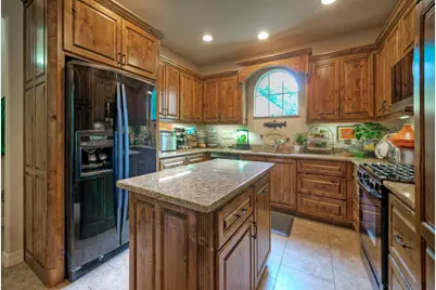 15705 Wildwood Trl, Austin, TX 78734 - Photo 10