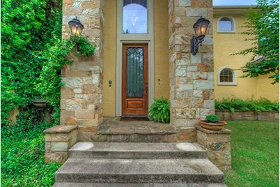 15705 Wildwood Trl, Austin, TX 78734 - Photo 2