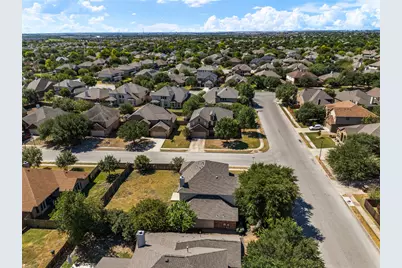 20117 Treyburn Lane, Pflugerville, TX 78660 - Photo 36