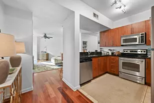 54 Rainey St, Austin, TX 78701 - Photo 2