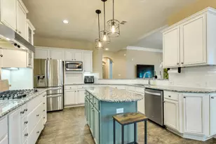 308 Duffy Ln, Austin, TX 78738 - Photo 10