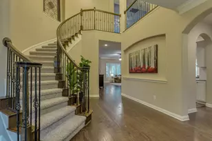 308 Duffy Ln, Austin, TX 78738 - Photo 2