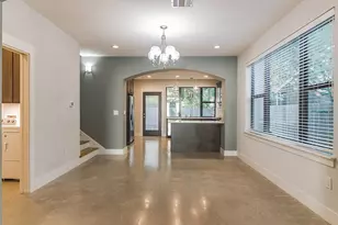 5611 William Holland Ave, Austin, TX 78756 - Photo 4