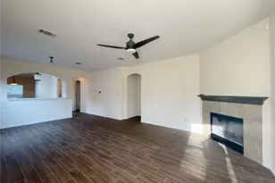 18208 Maxa Dr, Manor, TX 78653 - Photo 6