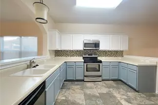 18208 Maxa Dr, Manor, TX 78653 - Photo 10