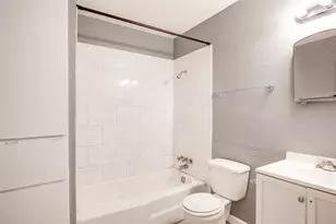 2215 Mission Hill Dr, Austin, TX 78741 - Photo 16