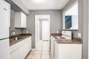 2215 Mission Hill Dr, Austin, TX 78741 - Photo 6