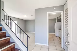 2215 Mission Hill Dr, Austin, TX 78741 - Photo 10