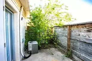2215 Mission Hill Dr, Austin, TX 78741 - Photo 20