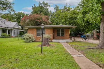 707 N Main Street, Elgin, TX 78621 - Photo 1