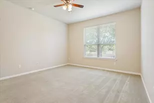 1013 Fred Couples Ct, Round Rock, TX 78664 - Photo 18