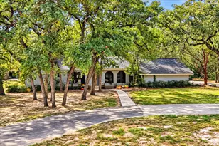 111 Post Oak Dr, Elgin, TX 78621 - Photo 1