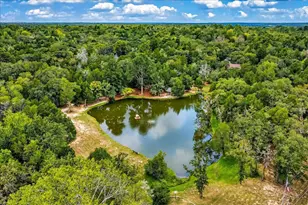 111 Post Oak Dr, Elgin, TX 78621 - Photo 40