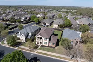 222 Sycamore St, Georgetown, TX 78633 - Photo 32