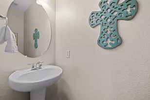 222 Sycamore St, Georgetown, TX 78633 - Photo 24