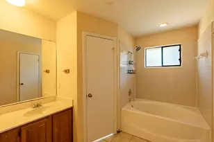 2403 Monarch Dr, Austin, TX 78748 - Photo 10
