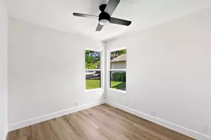 12410 Deer Falls Dr, Austin, TX 78729 - Photo 16