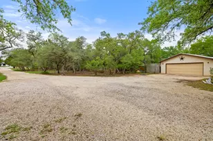 136 Philly Ct, Fischer, TX 78623 - Photo 36
