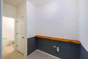 6300 Routenburn St, Austin, TX 78754 - Photo 32