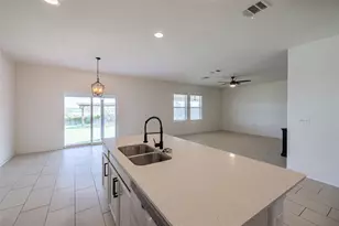 6300 Routenburn St, Austin, TX 78754 - Photo 12