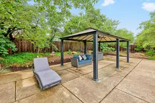 10321 Indigo Broom Loop, Austin, TX 78733 - Photo 32