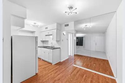 505 W 7th Street #107, Austin, TX 78701 - Photo 8