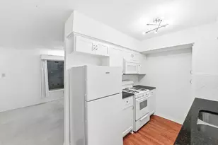 505 W 7th St, Austin, TX 78701 - Photo 12