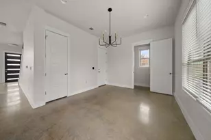 1160 Nickols Ave, Austin, TX 78721 - Photo 2