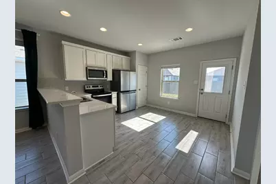 224 Wild Wind Trail, Jarrell, TX 76537 - Photo 4