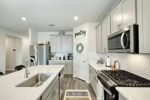 636 Wild Spur Ln, Liberty Hill, TX 78642 - Photo 8