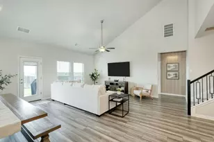 636 Wild Spur Ln, Liberty Hill, TX 78642 - Photo 4