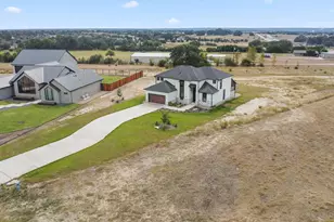 101 Fall Dr, Georgetown, TX 78633 - Photo 38