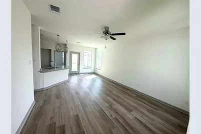 312 Boatright Boulevard, Jarrell, TX 76537 - Photo 2