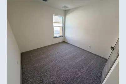 312 Boatright Boulevard, Jarrell, TX 76537 - Photo 8