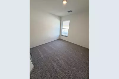 312 Boatright Boulevard, Jarrell, TX 76537 - Photo 10