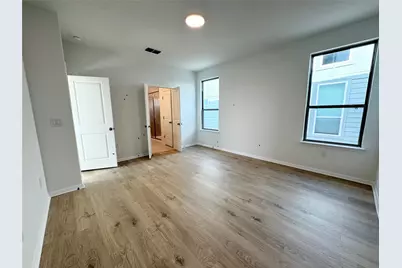 484 Young Street, Buda, TX 78610 - Photo 2