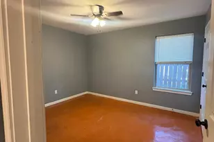 1403 Strickland St, Waco, TX 76705 - Photo 6