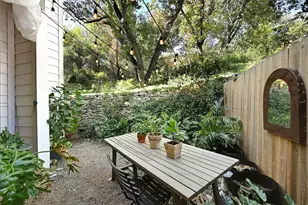 6600 Valleyside Rd, Austin, TX 78731 - Photo 16