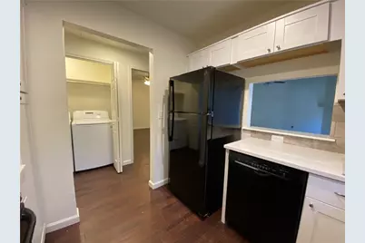 6600 Valleyside Road #B-6, Austin, TX 78731 - Photo 8