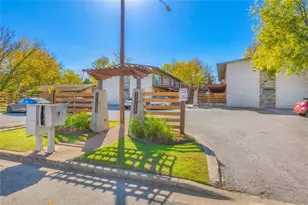 1917 Barge St, Austin, TX 78745 - Photo 2